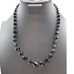 Vintage Black Faceted Glass Bead Graduated 19"-21.5" Necklace